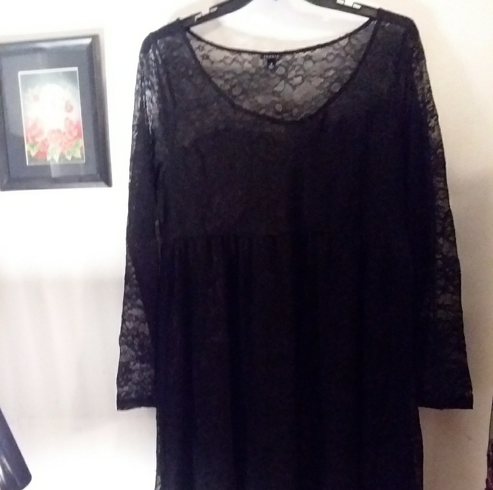 Torrid Size 2 Long Sleeve Lace Party Dress